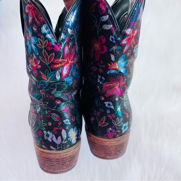 Roper Ingrid Multicolor Floral Ankle Boots in Black Size 8 - Picture 9 of 15